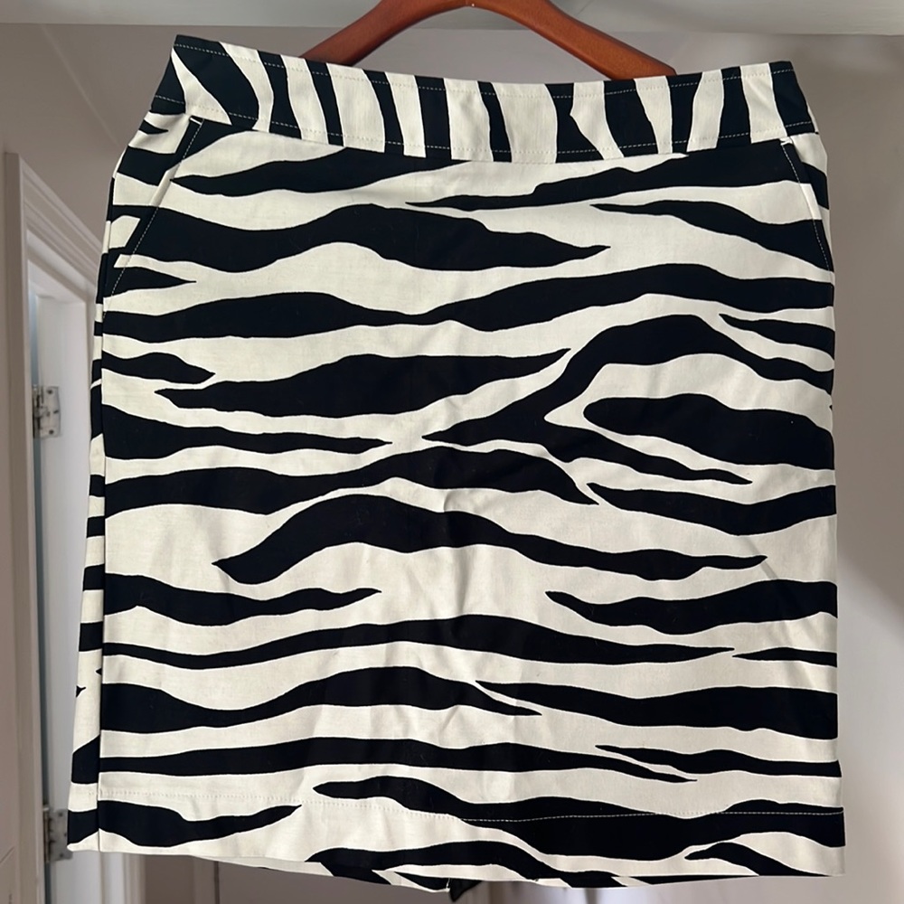 Target Size 6 Zebra Pencil Skirt!
